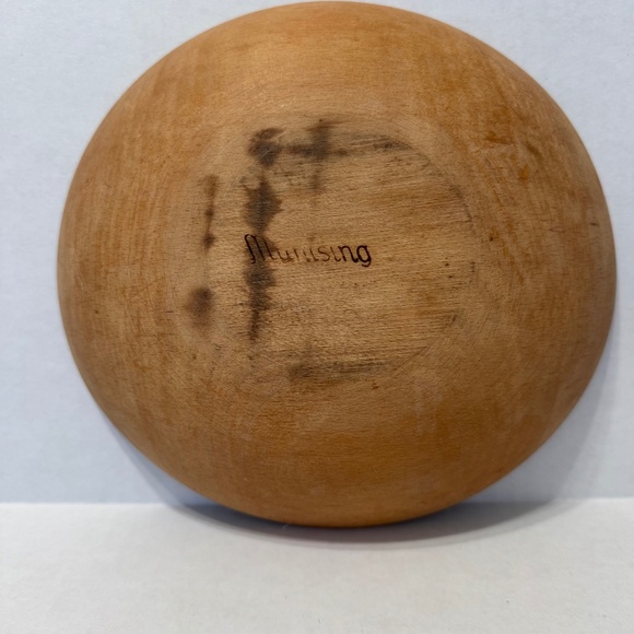 Munising Wooden Oval Bread Bowl-Vintage-Primitive-Farmhouse- - Picture 1 of 8